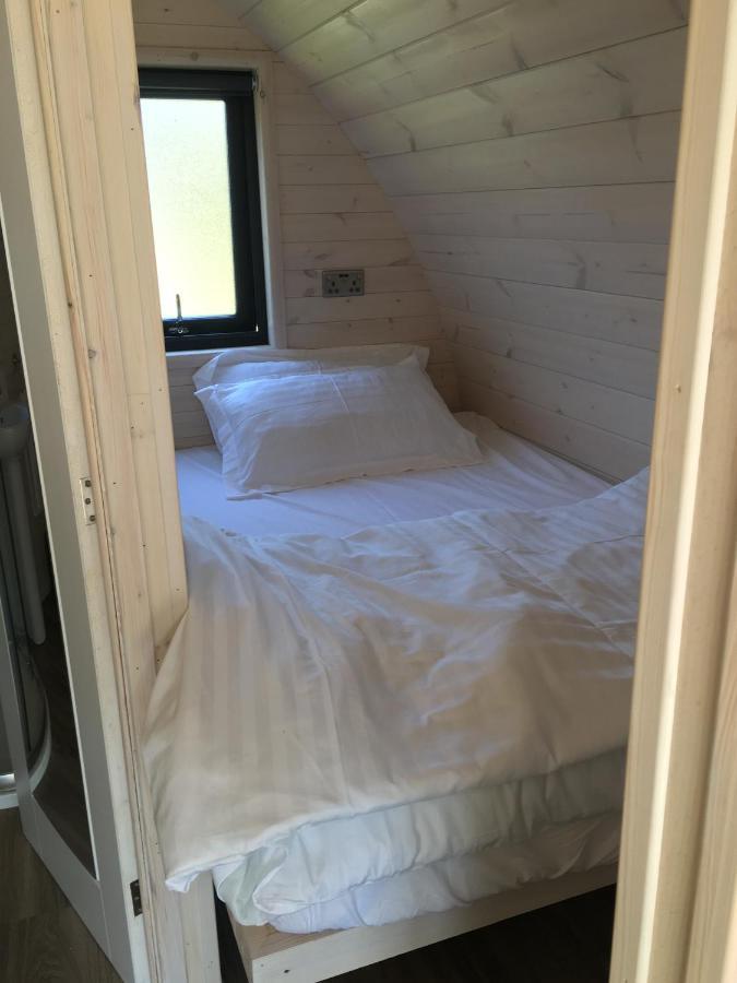 Greenlands - Luxury House & Luxury Glamping Pods Camping
