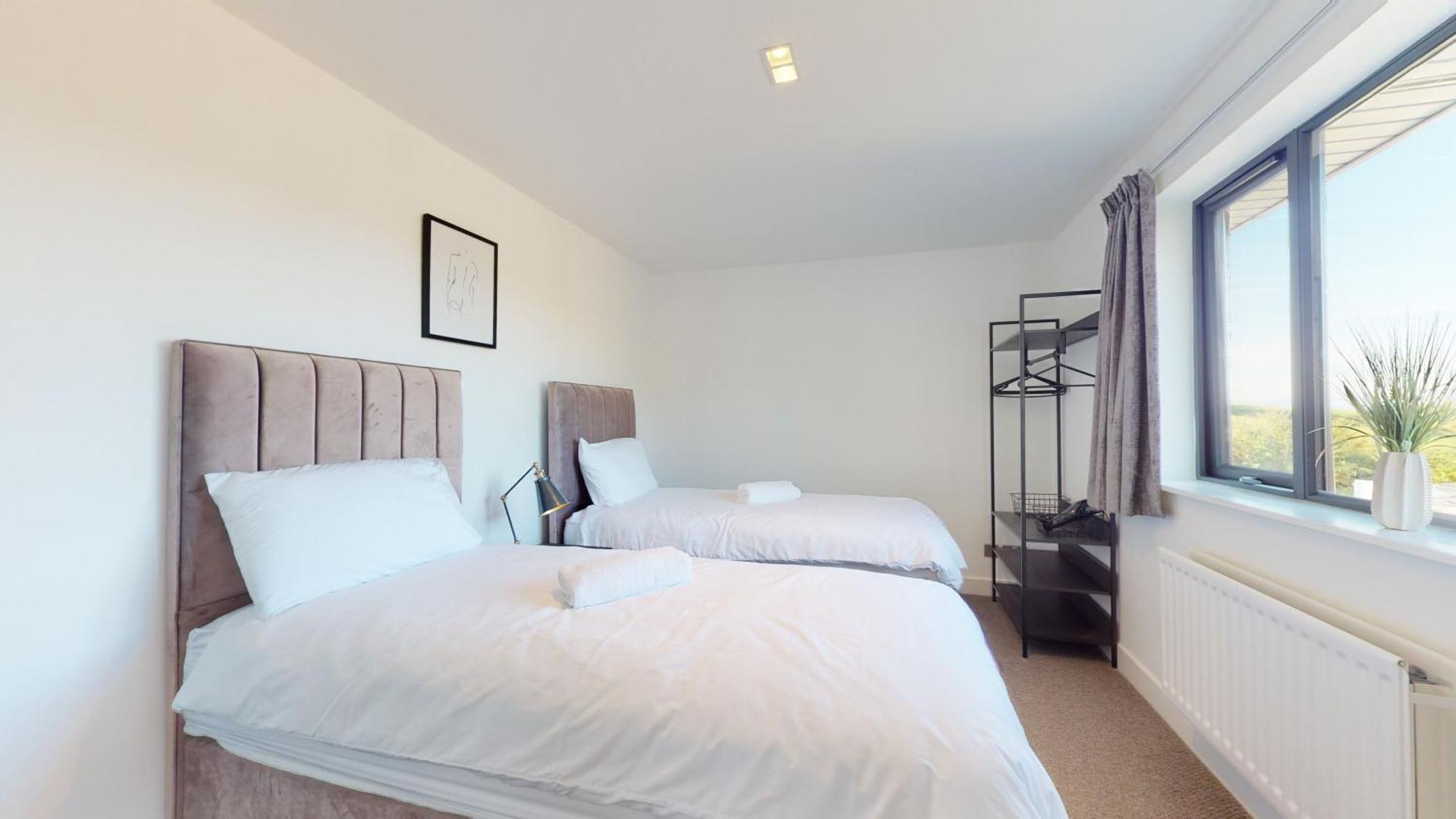 Greenlands - Luxury House & Luxury Glamping Pods Campsite